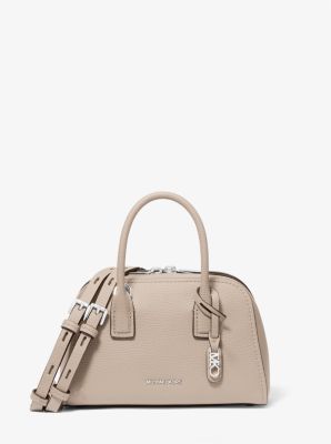 https://michaelkors.scene7.com/is/image/MichaelKors/32S5S9QC0L-0191_1