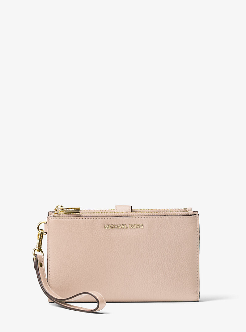 https://michaelkors.scene7.com/is/image/MichaelKors/32T7GAFW4L-1663_1?$pdplarge$